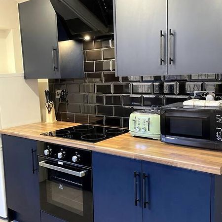 Central Area Terraced House With Private Hot Tub لينكولن المظهر الخارجي الصورة