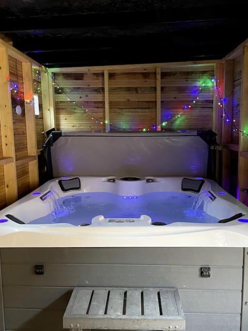 Central Area Terraced House With Private Hot Tub لينكولن المظهر الخارجي الصورة